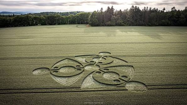 Glyph 1: Grovely Wood, June 15, 2026 - three circles in triangle formation