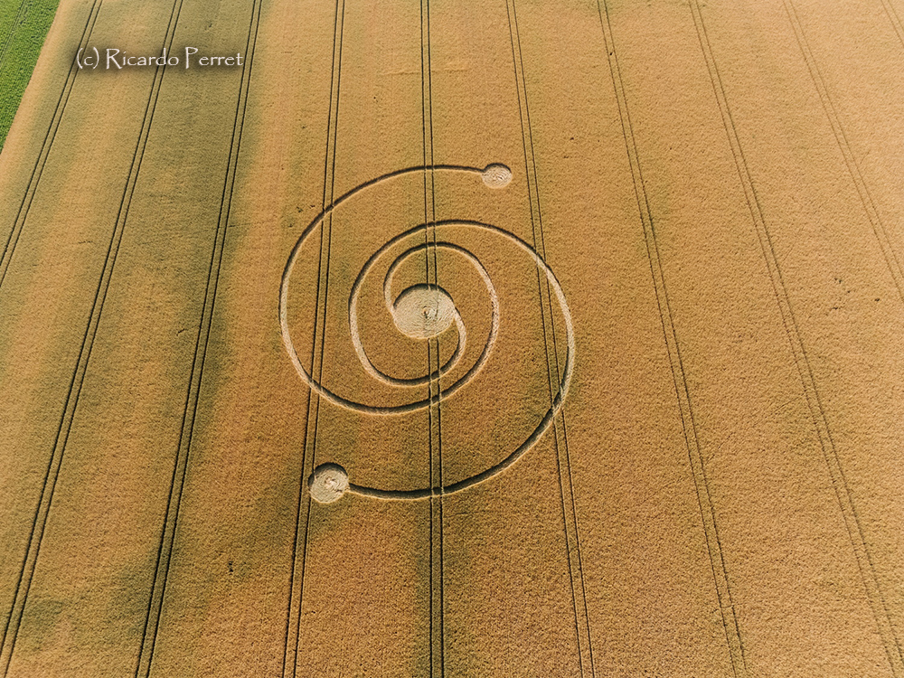 Glyph 3: Zürcher Weinland, June 23, 2026 - circles arranged in geometric pattern